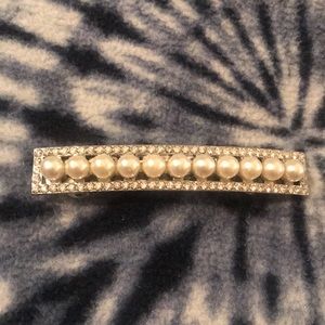 Diamond and pearl hair clip